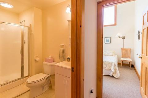 8 Macgregor Ln, Edgartown, MA 02539 photo 16
