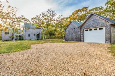 8 Macgregor Ln, Edgartown, MA 02539 photo 2
