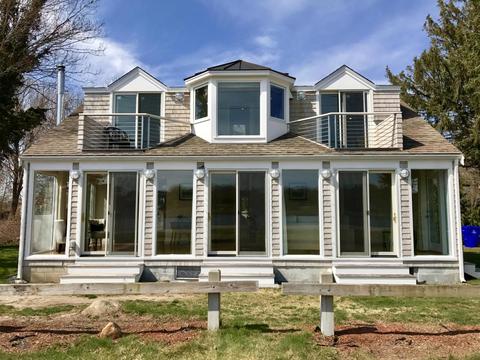 40 Sunset Ln, Bourne, MA 02532 photo 1