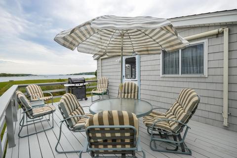 20 Fillmore St, Wareham, MA 02571 photo 4