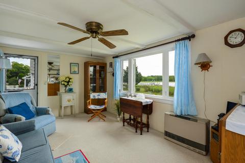 20 Fillmore St, Wareham, MA 02571 photo 6