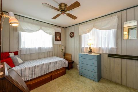 20 Fillmore St, Wareham, MA 02571 photo 12