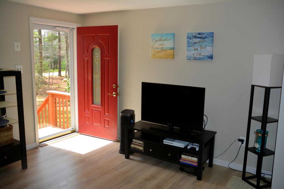 61 Papermill Rd, West Wareham, MA 02576 photo 2