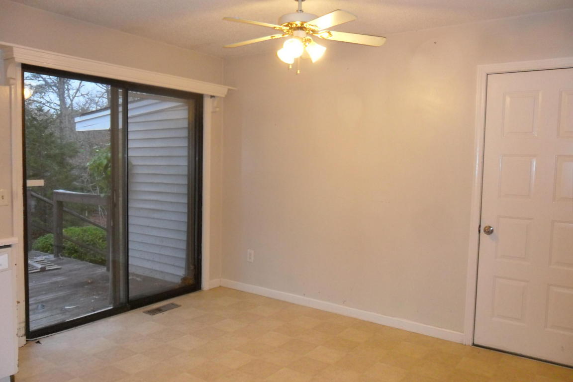 35 Content Ln, Cotuit, MA 02635 photo 8