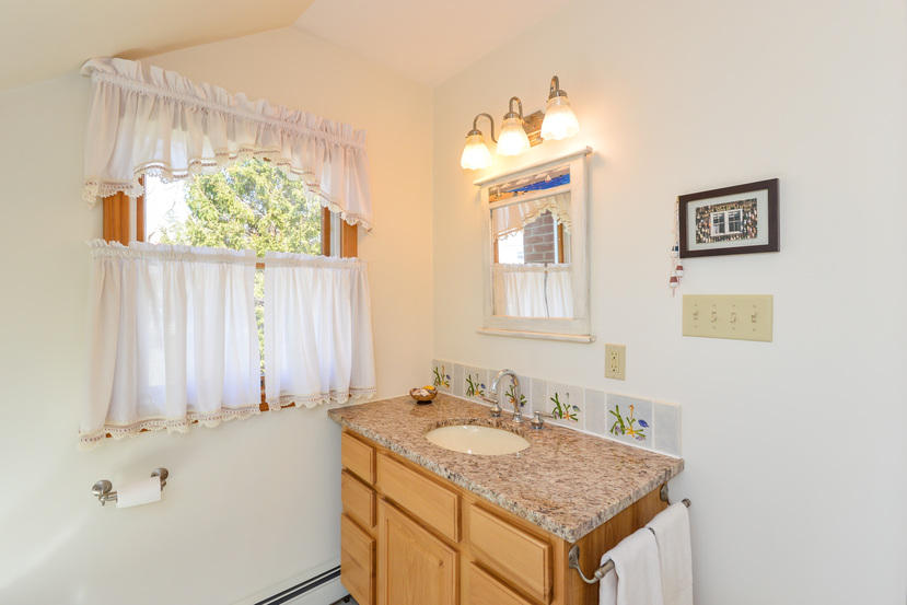 3 Cunningham Rd, Sagamore Beach, MA 02562 photo 16