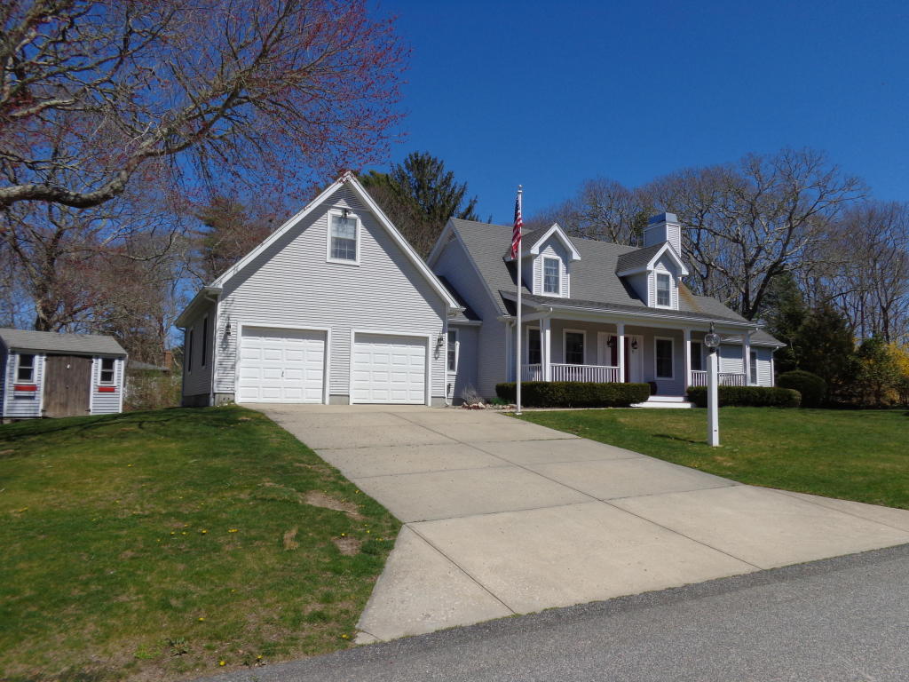 1 Olde Forge Ln, Bourne, MA 02532 photo 2