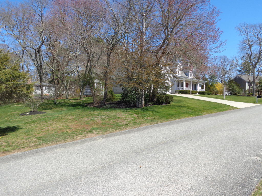 1 Olde Forge Ln, Bourne, MA 02532 photo 6