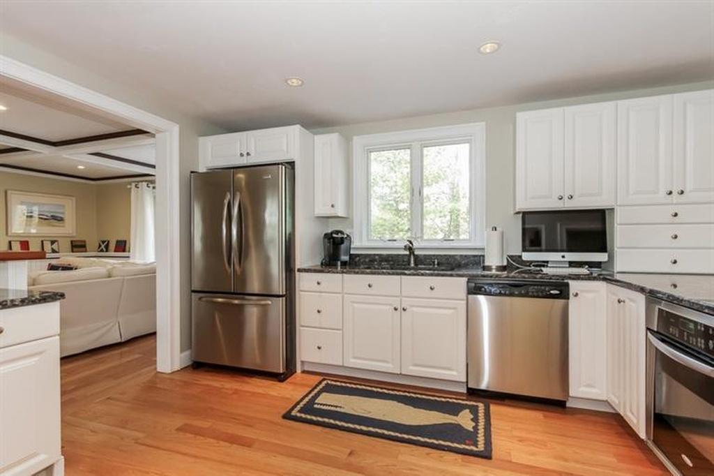55 Deerfield Rd, Osterville, MA 02655 photo 5