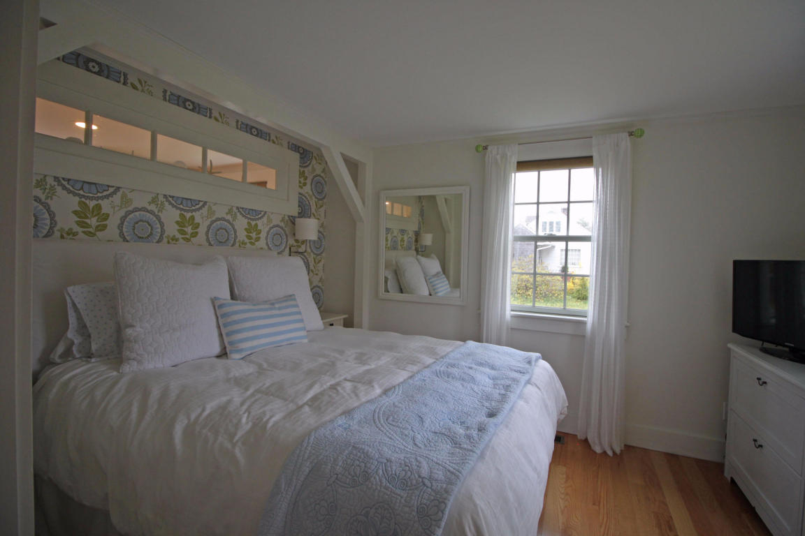 476 Putnam Ave, Cotuit, MA 02635 photo 18