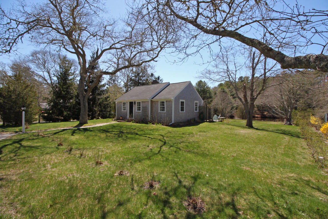 476 Putnam Ave, Cotuit, MA 02635 photo 20