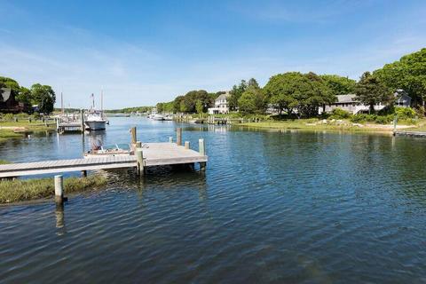 23 Riverside Rd, Mashpee, MA 02649 photo 2