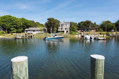 23 Riverside Rd, Mashpee, MA 02649 photo 1