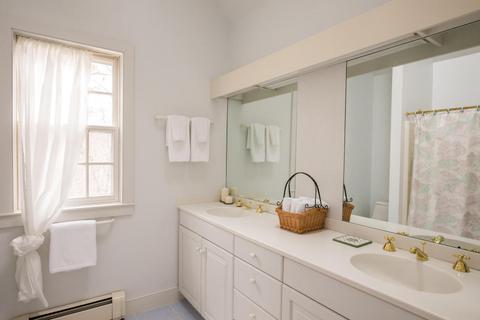 120 Mitchell Rd, Vineyard Haven, MA 02568 photo 22
