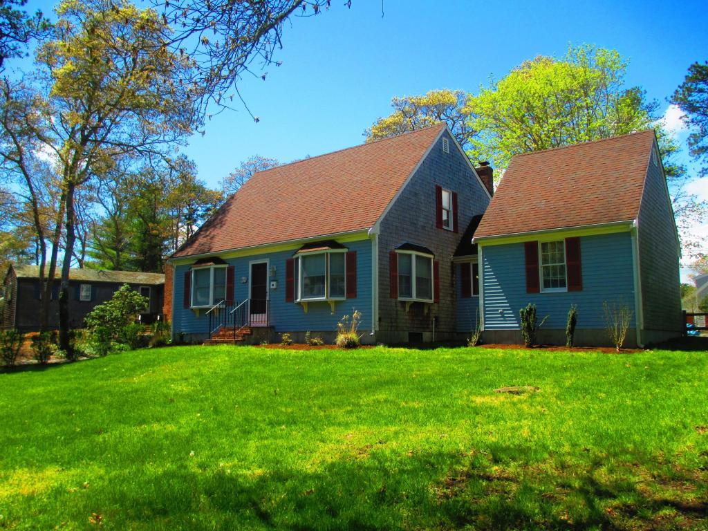 83 Juniper Rd, Centerville, MA 02632 photo 1