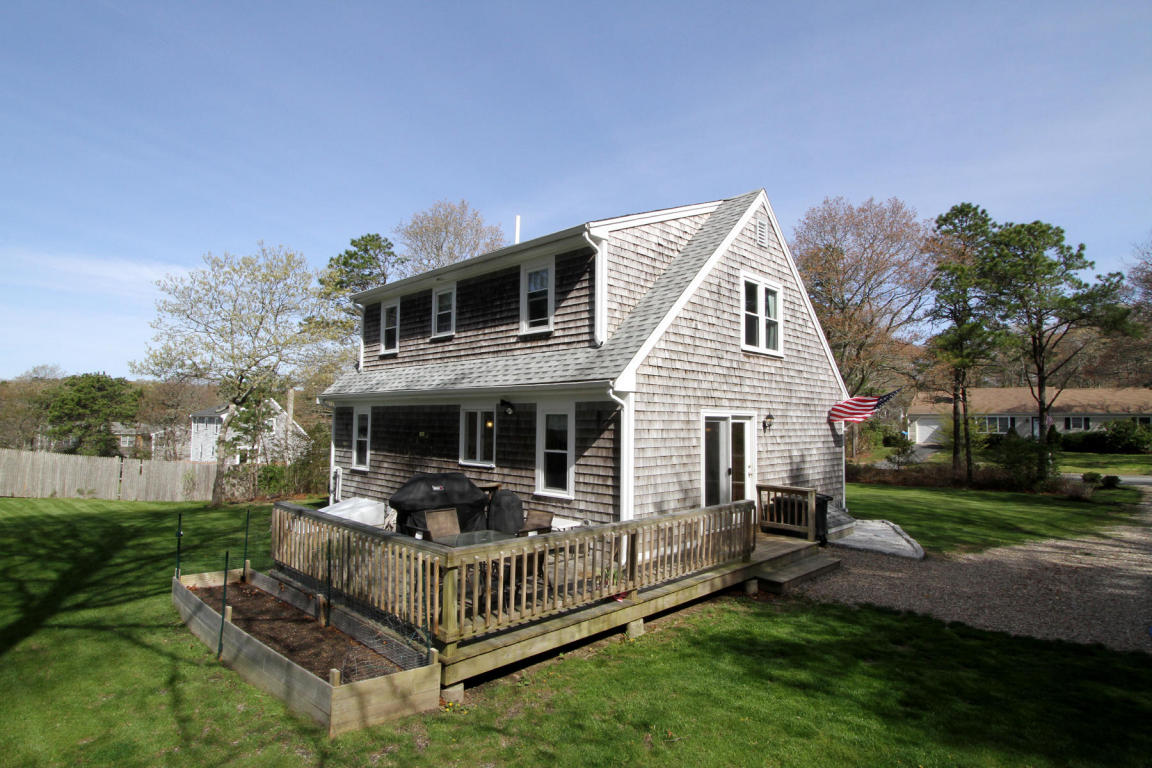 141 Spur Ln, Marstons Mills, MA 02648 photo 25