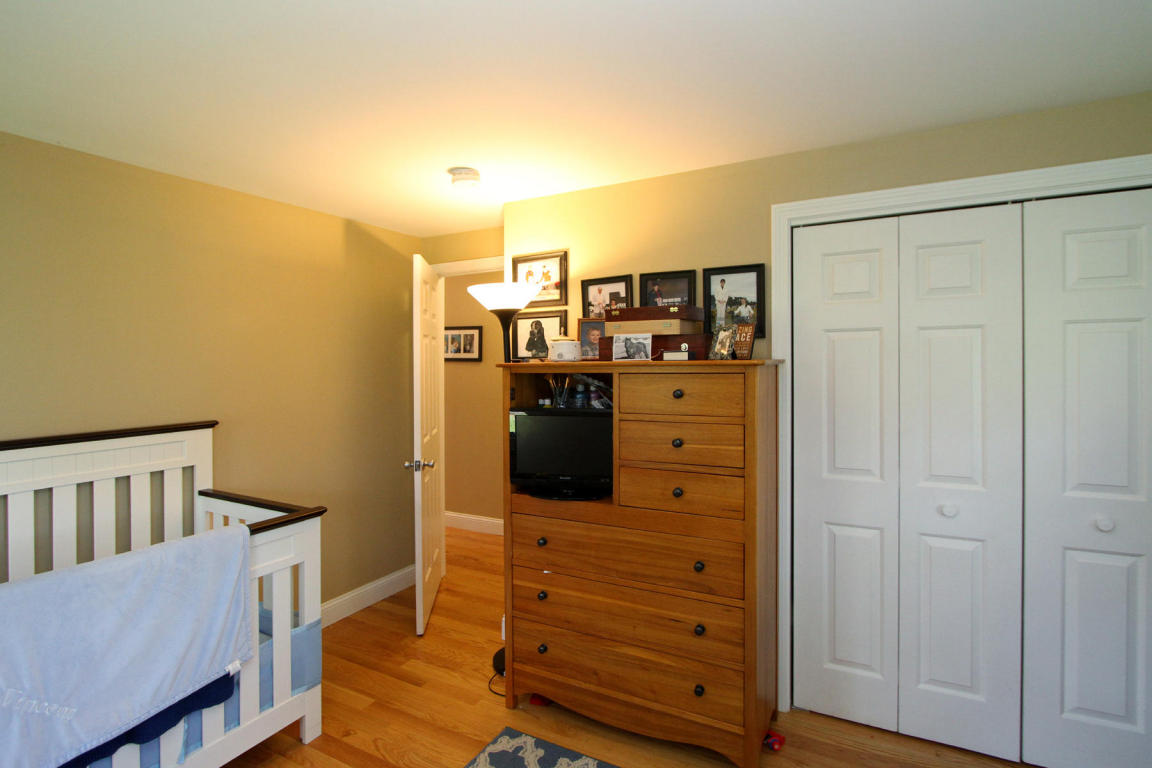 141 Spur Ln, Marstons Mills, MA 02648 photo 13