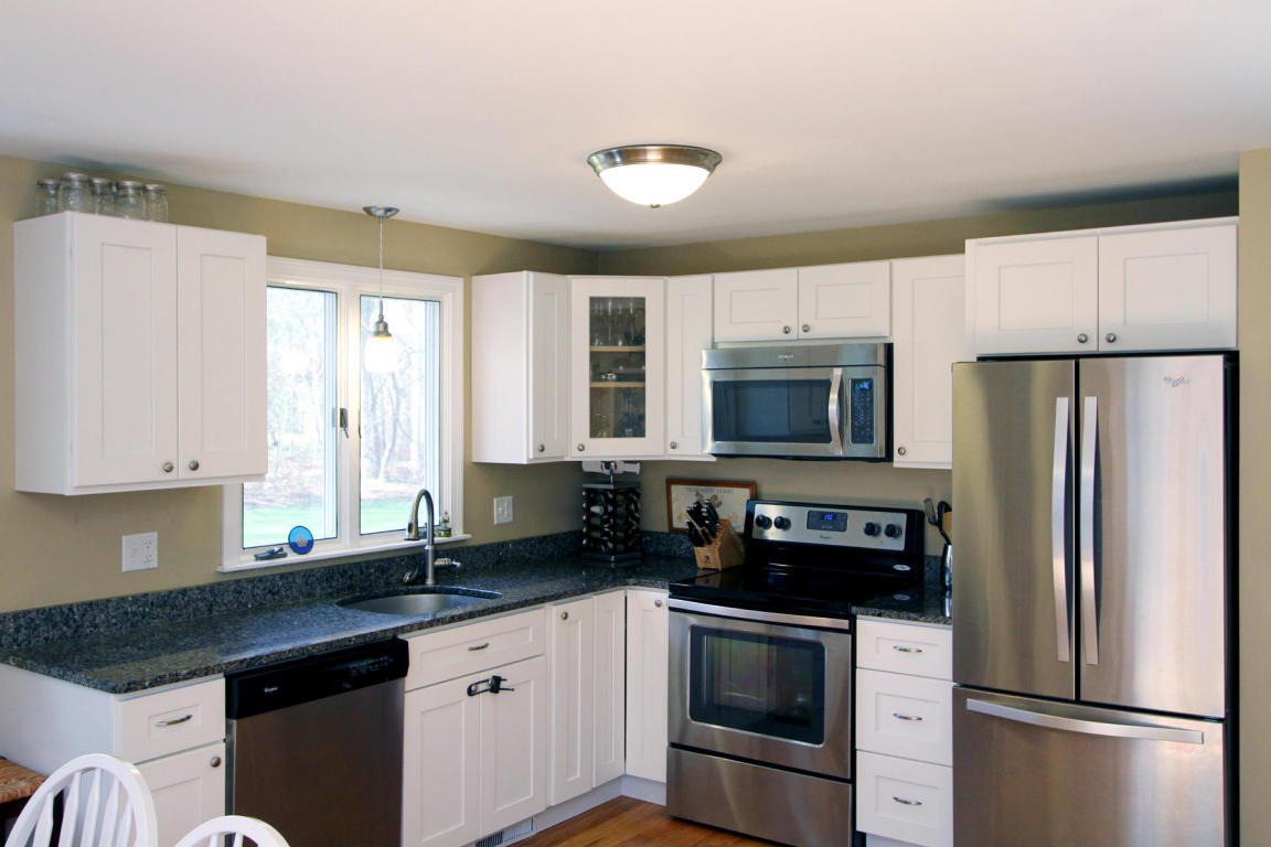 141 Spur Ln, Marstons Mills, MA 02648 photo 2