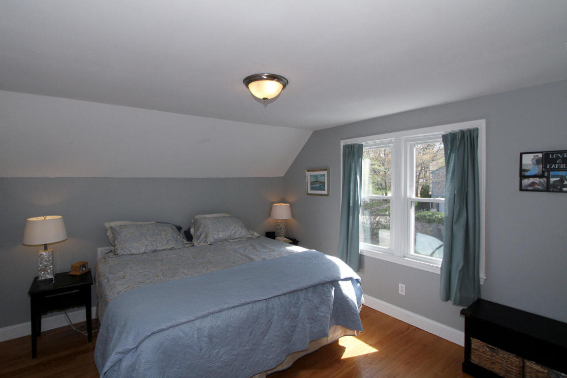 141 Spur Ln, Marstons Mills, MA 02648 photo 16