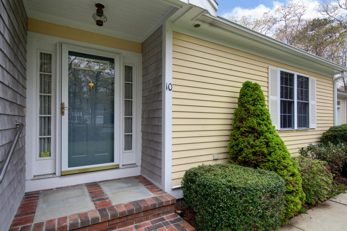 10 Preakness Ln, Mashpee, MA 02649 photo 4