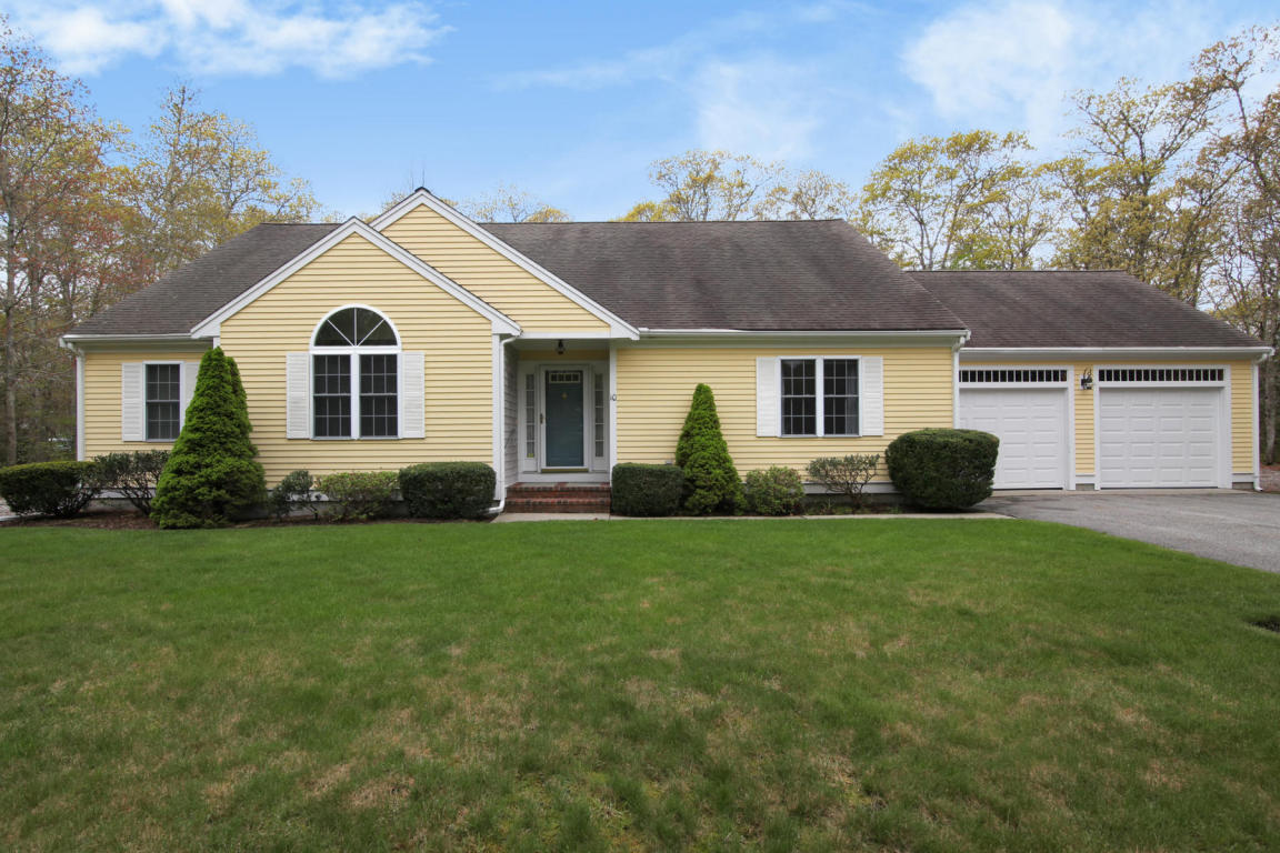 10 Preakness Ln, Mashpee, MA 02649 photo 1