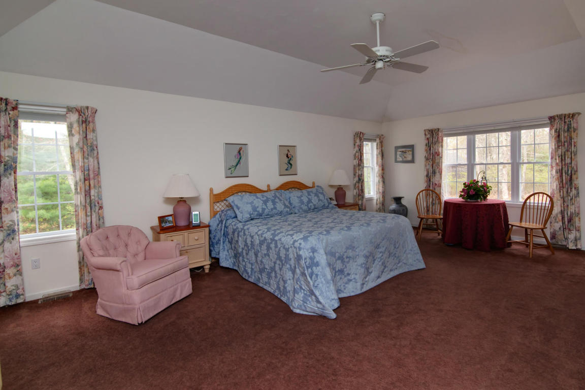10 Preakness Ln, Mashpee, MA 02649 photo 15