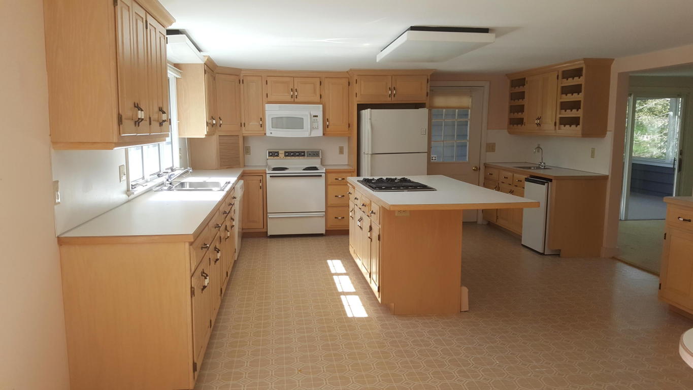93 Pine Ln, Osterville, MA 02655 photo 11