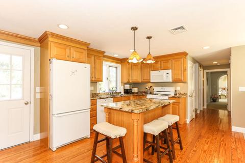 121 Old Barnstable Rd, Mashpee, MA 02649 photo 11