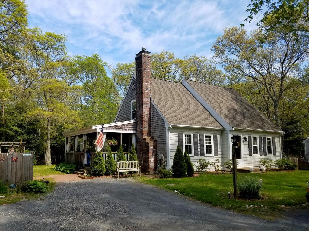 835 Cotuit Rd, Mashpee, MA 02649 photo 1