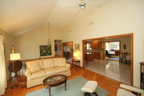 1387 Old Post Rd, Marstons Mills, MA 02648 photo 12