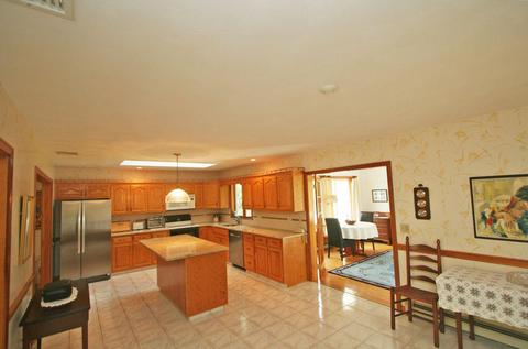 1387 Old Post Rd, Marstons Mills, MA 02648 photo 11