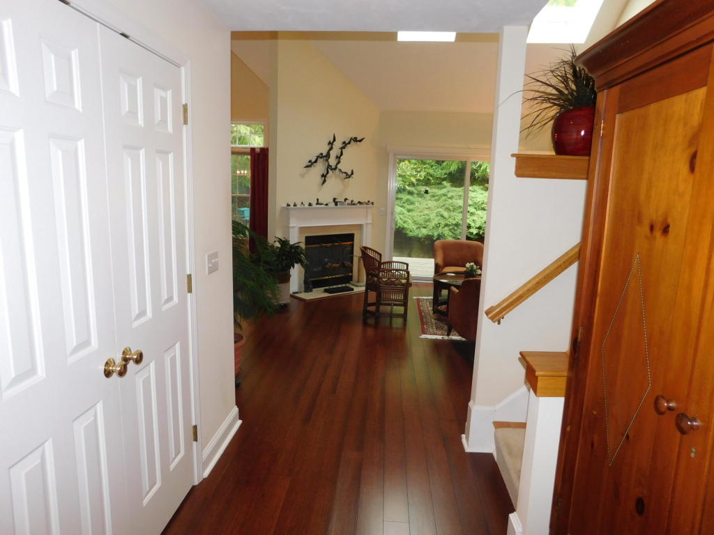 8 Bishops Park, Mashpee, MA 02649 photo 4