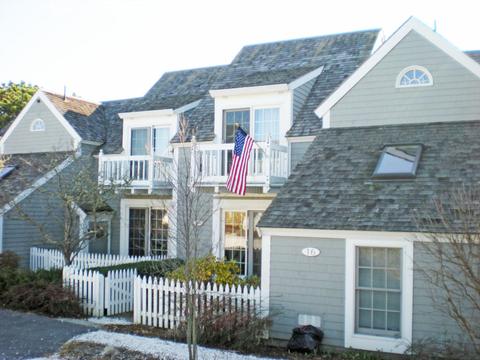 14 Barneys Ave, Mashpee, MA 02649 photo 2