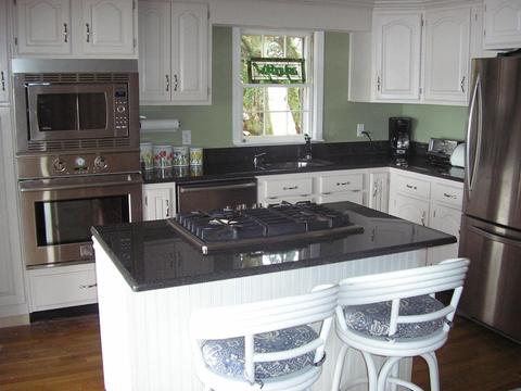 140 Willimantic Dr, Marstons Mills, MA 02648 photo 5
