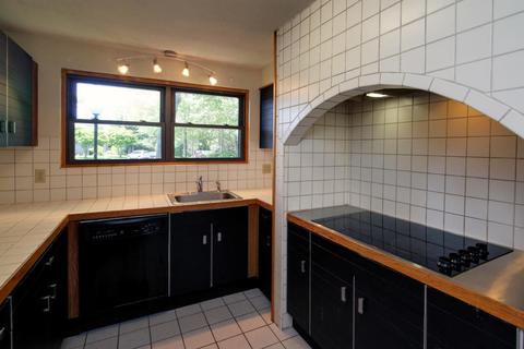 5 Riverview Ave #E, Mashpee, MA 02649 photo 5