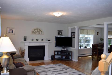 22 Maple St, Mashpee, MA 02649 photo 7