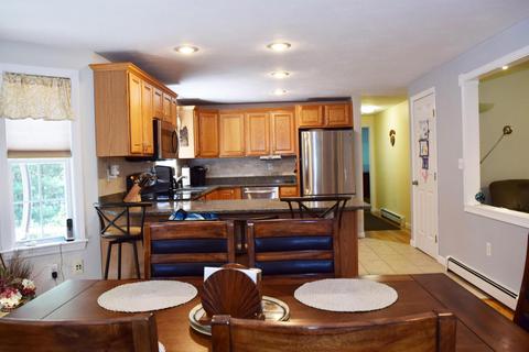 22 Maple St, Mashpee, MA 02649 photo 10