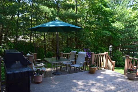 22 Maple St, Mashpee, MA 02649 photo 4