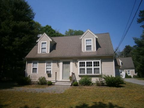 281 Main St, Mashpee, MA 02649 photo 1