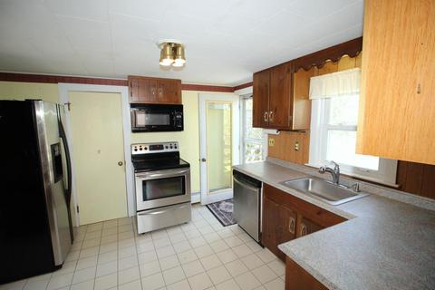 4 Tower Ln, Bourne, MA 02532 photo 12