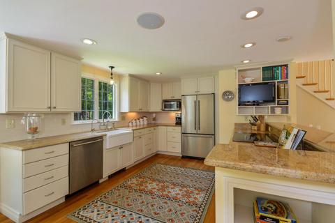 72 Cotuit Cove Rd, Cotuit, MA 02635 photo 8