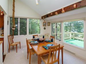 30 Lauren Dr, Marstons Mills, MA 02648 photo 3