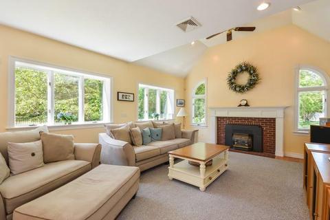 45 Schooner Dr, Cotuit, MA 02635 photo 10