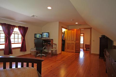 329 S Main St, Centerville, MA 02632 photo 16