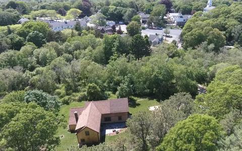 329 S Main St, Centerville, MA 02632 photo 2