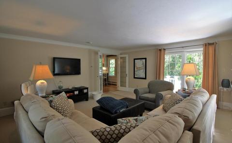 429 Braggs Ln, Barnstable, MA 02630 photo 5