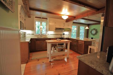 429 Braggs Ln, Barnstable, MA 02630 photo 11