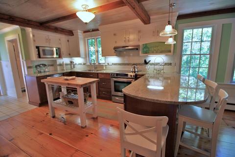 429 Braggs Ln, Barnstable, MA 02630 photo 13