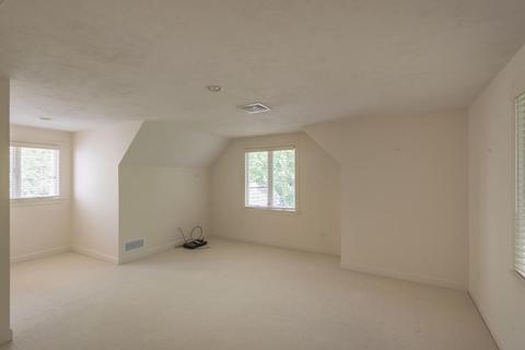174 Dunrobin Rd, Mashpee, MA 02649 photo 10