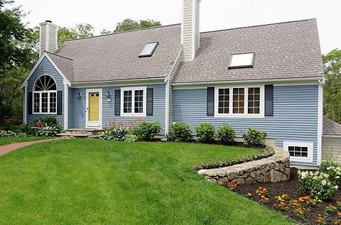 32 Carleton Dr, Mashpee, MA 02649 photo 2