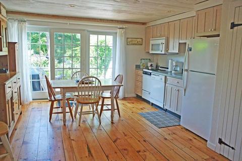 25 Flying Cloud Cir, Mashpee, MA 02649 photo 4